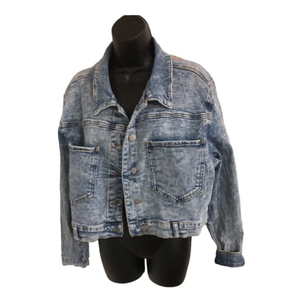 Austin Landing acid wash look‎ embroidered angel wings denim jeans jacket size M